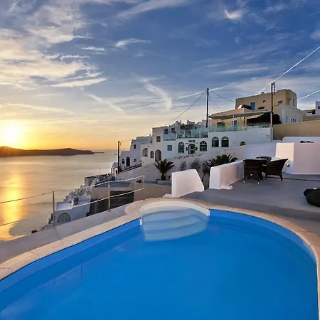 Nonis * Fira (Santorini)