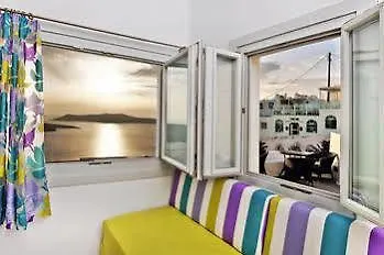 Nonis * Fira (Santorini)