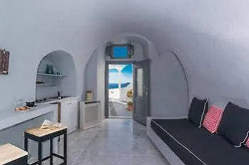 Nonis Fira (Santorini)